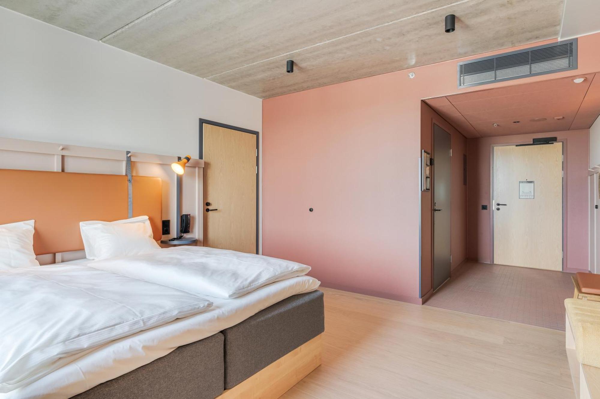 Comfort Hotel Helsinki Airport Vanda Eksteriør bilde
